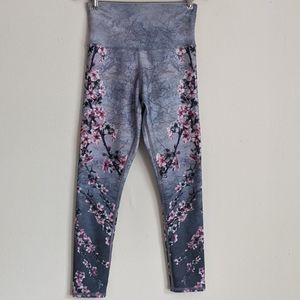Evolution and Creation Cherry Blossom Leggings 🌸